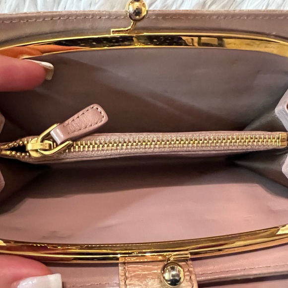 🎉HP🎉 Miu Miu Wallet - Picture 9 of 14